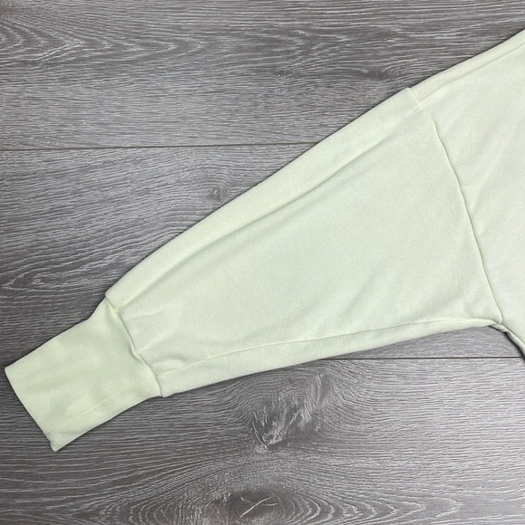 Old Navy “Choose Happy” Yellow Cropped Crewneck Sweatshirt L - Picture 5 of 16